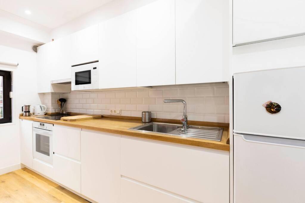 Sorgin-Etxe. Basquenjoy Apartment Hondarribia Exterior photo